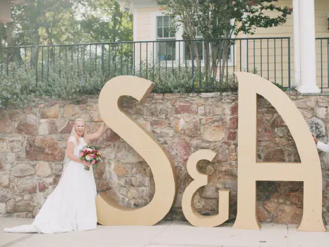 A Lasting Impression on Their Wedding With Giant EPS Letters