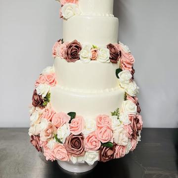 Custom Cut EPS Foam Cake Dummies