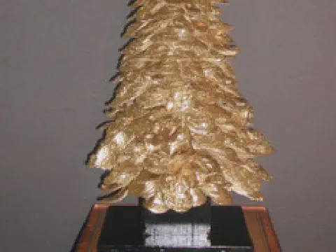 Oyster Shell Christmas Tree