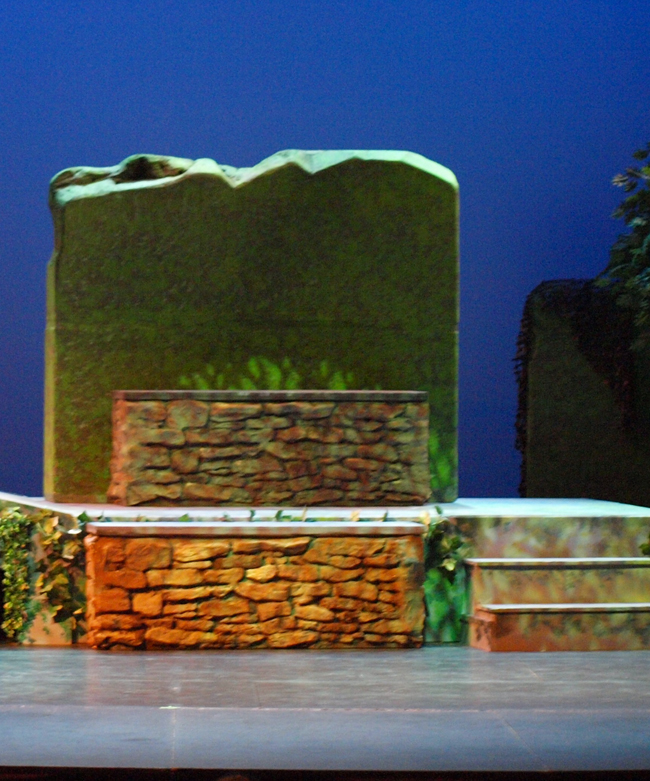 Foam for Stage Props Universal Foam Products Styrofoam & EPS Foam