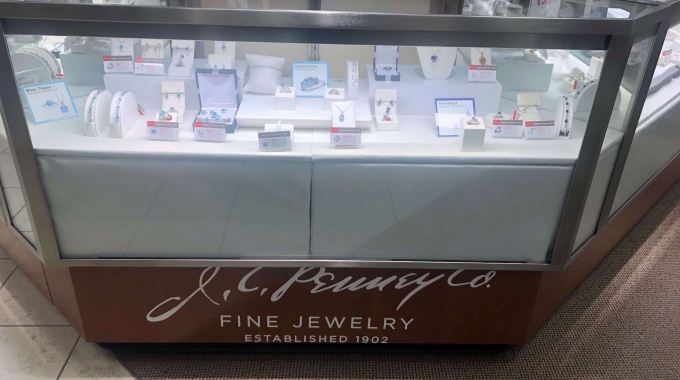 Lightweight EPS Used for Department Store Display Cases